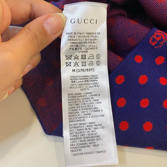 Gucci Top GG Logo & Polka Dot Wool Top Size Medium - Picture 8 of 14